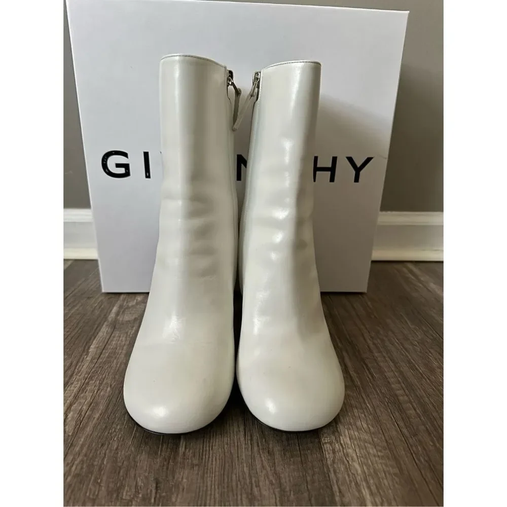 GIVENCHY White G Cube Ankle Boots $1250 - Picture 6 of 12